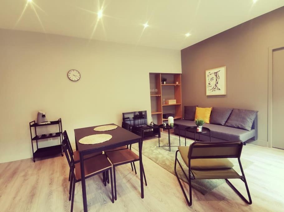 Vienne: Appartement Au Coeur Du Centre Historique Vienne  Bagian luar foto